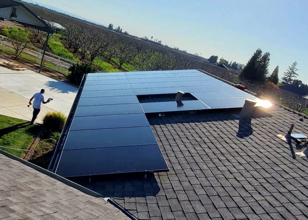 Roof solar panel